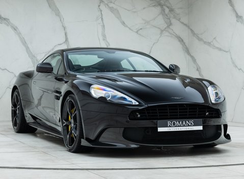 Aston Martin Vanquish S 6