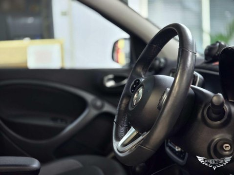 Smart Forfour 17.6kWh Premium Auto 5dr (22kW Charger) 51