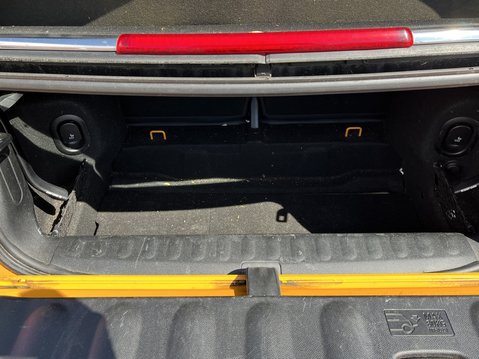 Mini Convertible 1.5 Cooper 2dr [Chili/Media Pack XL] 42