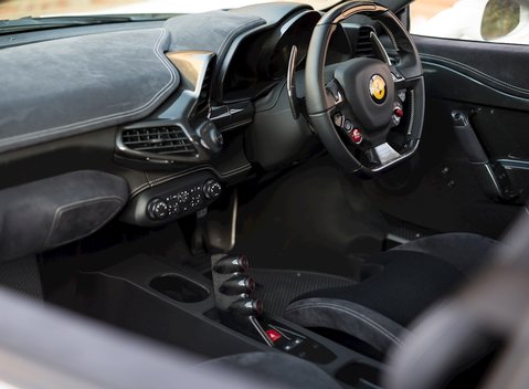 Ferrari 458 Speciale 14