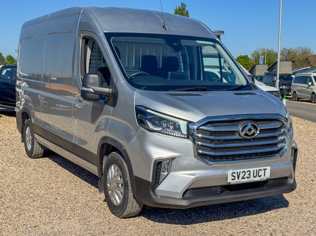 Maxus Deliver 9 LWB L3H2 Medium Roof LUX Air Con Alloys Camera Sensors SELECT 4