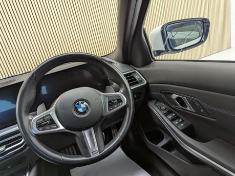 BMW 3 Series 2.0 320i M Sport Auto 4dr 53