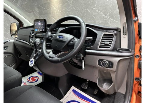 Ford Transit Custom 2.0 300 EcoBlue Limited Crew Van Double Cab 5dr Diesel Auto L1 H1 Euro 6 (s 13