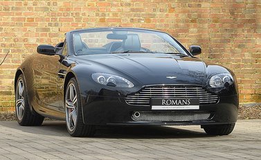 Aston Martin V8 Vantage N400 Roadster 1