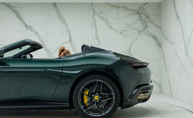 Ferrari Roma SPIDER 45