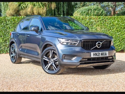 Volvo XC40 2.0 XC40 R-Design B4 MHEV AWD Auto 4WD 5dr