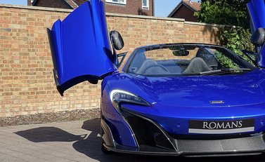McLaren 675 LT Spider 35
