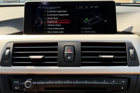 BMW 3 Series 320I SE TOURING AUTOMATIC -APPLE CAR PLAY -CAMERAS -XENONS -LOW MILEAGE 44