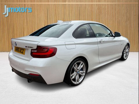 BMW 2 Series 3.0 M235i Coupe 2dr Petrol Auto Euro 6 (s/s) (326 ps) 33
