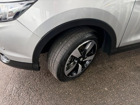 Nissan Qashqai 1.5 dCi N-Connecta 2WD Euro 6 (s/s) 5dr 26
