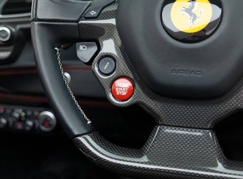 Ferrari 488 SPIDER 30