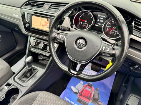 Volkswagen Touran 1.6 TDI BlueMotion Tech SE Family DSG Euro 6 (s/s) 5dr 41