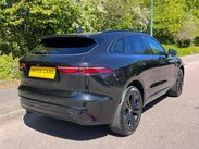 Jaguar F-Pace 2.0 D200 MHEV R-Dynamic HSE Black Auto AWD Euro 6 (s/s) 5dr 64