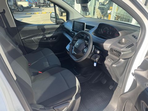 Peugeot Partner BLUEHDI PROFESSIONAL PREMIUM PLUS L1 20