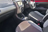 Toyota Aygo 1.0 VVT-I X-PLAY FULL SERVICE HISTORY! 9 SERVICES! BLUETOOTH! 25