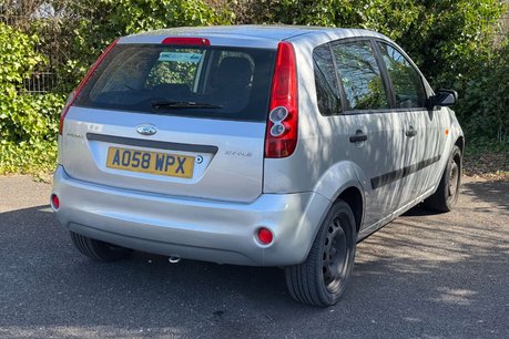 Ford Fiesta 1.25 Style Climate Hatchback 5dr Petrol Manual (142 g/km, 74 bhp) 17