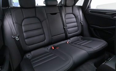 Porsche Macan S PDK 8