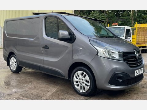 Renault Trafic 1.6 dCi 27 Sport SWB Standard Roof Euro 5 5dr 6