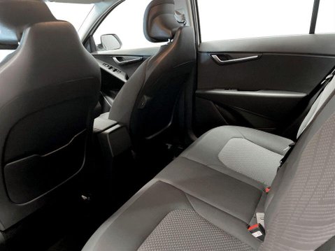 Kia Niro 1.6h GDi Pure SUV 5dr Petrol Hybrid DCT Euro 6 (s/s) (136 bhp) 20