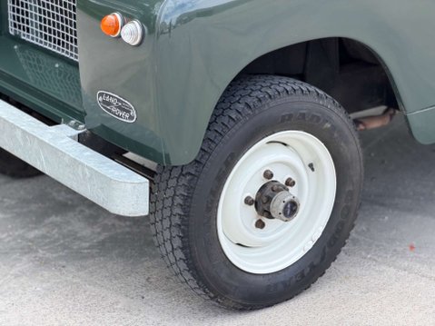Land Rover Series II 2.25 Petrol 88" 29