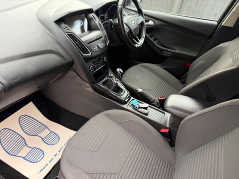 Ford Focus 1.0T EcoBoost Titanium Hatchback 5dr Petrol Manual Euro 6 (s/s) (125 ps) 36