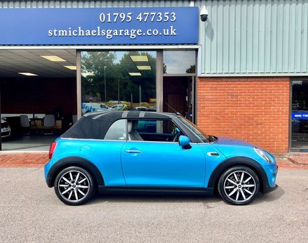 Mini Convertible 1.5 Cooper Exclusive Auto 2dr 12