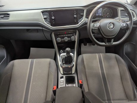 Volkswagen T-Roc 1.0 T-Roc SE TSi 5dr 54