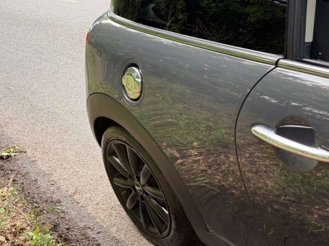 Mini Hatch 2.0 Cooper SD 3dr 63