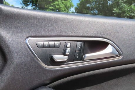 Mercedes-Benz CLA Class 1.6 CLA200 AMG Line Night Edition (Plus) Coupe Euro 6 (s/s) 4dr 15