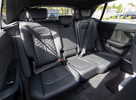 Audi RS Q8 Vorsprung 15