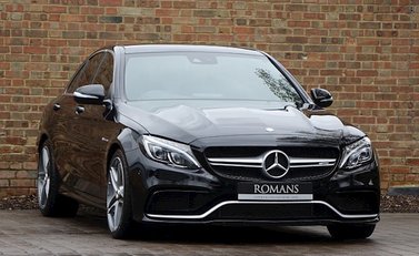 Mercedes-Benz C Class C63 Saloon 1