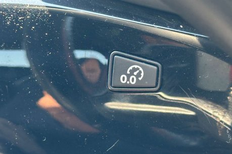 Audi A4 1.4 TFSI Black Edition Saloon 4dr Petrol S Tronic Euro 6 (s/s) (150 ps) 32