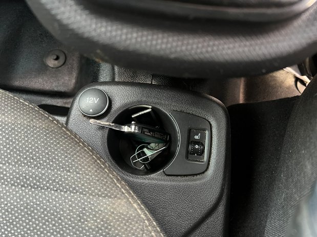 Ford Transit Connect SWB L1H1 (SOLD) 200 Air Con Alloys Camera Nav Sensors EURO 6 NO VAT 40