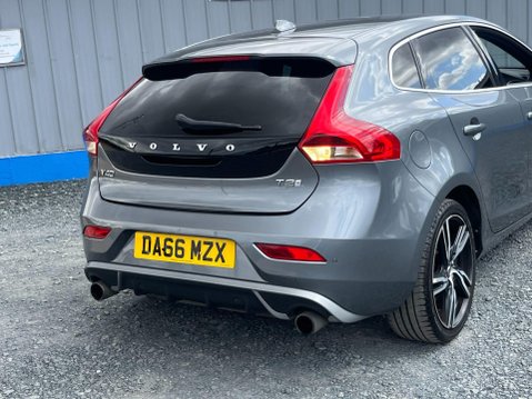 Volvo V40 2.0 T2 R-Design Pro Euro 6 (s/s) 5dr 51