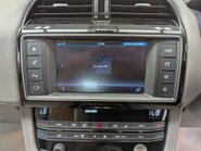 Jaguar F-Pace 2.0 F-PACE Portfolio AWD D Auto 4WD 5dr 65