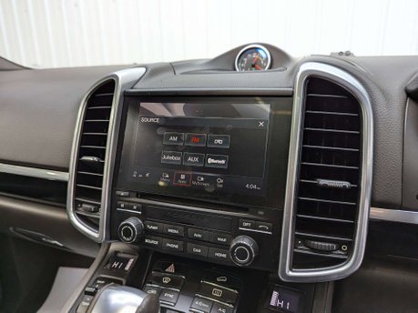 Porsche Cayenne 3.0 Cayenne D Platinum Edition V6 Tiptronic S A 4WD 5dr 94