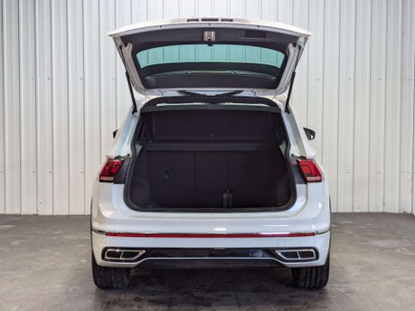 Volkswagen Tiguan 1.5 Tiguan R-Line TSi Semi-Auto 5dr 44