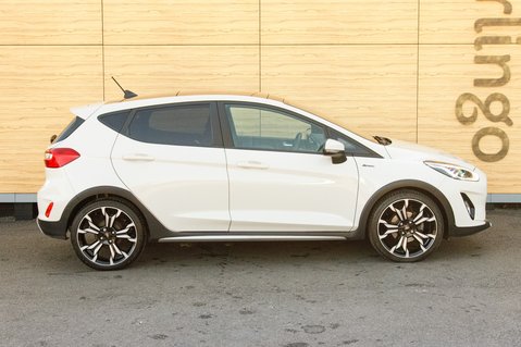 Ford Fiesta ACTIVE X EDITION MHEV 13
