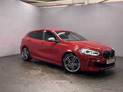 2021 BMW 1 Series 2021 (71) 2.0 M135i Hatchback 5dr Petrol Auto xDrive Euro 6 (s/s) (306 ps) Parking Se FX71HJV photo