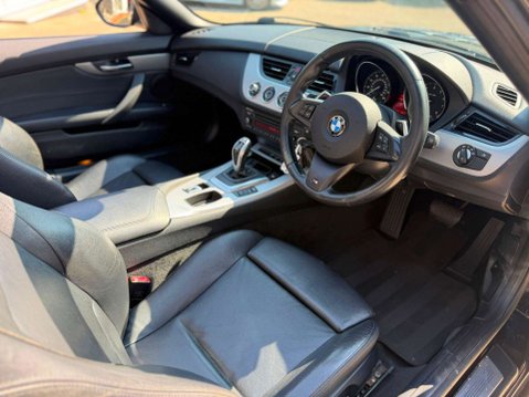 BMW Z4 2.0 20i M Sport Auto sDrive Euro 6 2dr 27