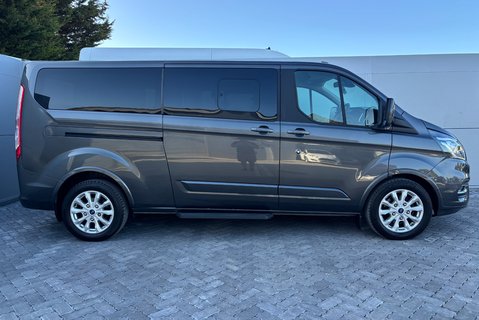 Ford Tourneo Custom 320 130 ps Titanium L2 9 Seater - Automatic 10