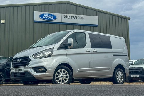 Ford Transit Custom Crew Cab SWB L1H1 Low Roof Limited 320 Air Con Alloys Sensors EURO 6