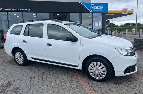 Dacia Logan ESSENTIAL 1.0 TCE ESTATE 7