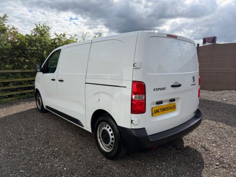 Peugeot Expert 1.5 BlueHDi 1000 Professional Premium Standard Panel Van MWB Euro 6 (s/s) 6 8