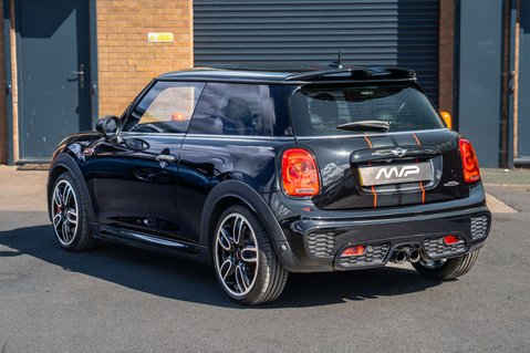 Mini Hatch 2.0 John Cooper Works Auto 3dr 2
