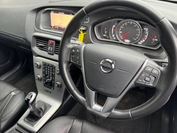 Volvo V40 2.0 T2 Inscription Euro 6 (s/s) 5dr