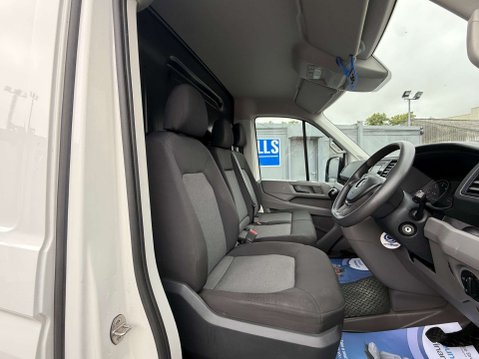 Volkswagen Crafter 2.0 Crafter CR35 Startline TDI 11