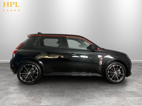 Renault 5 urban range 40kWh iconic five Hatchback 5dr Electric Auto (120 ps) Air Con 8