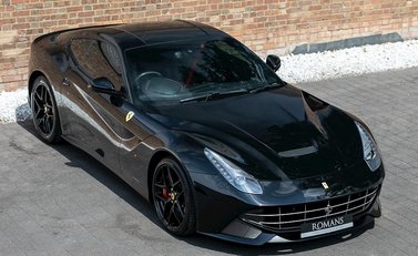 Ferrari F12 Berlinetta 8