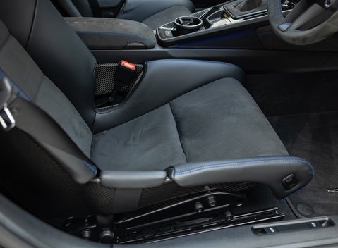 Porsche 911 GT3 (992) 17